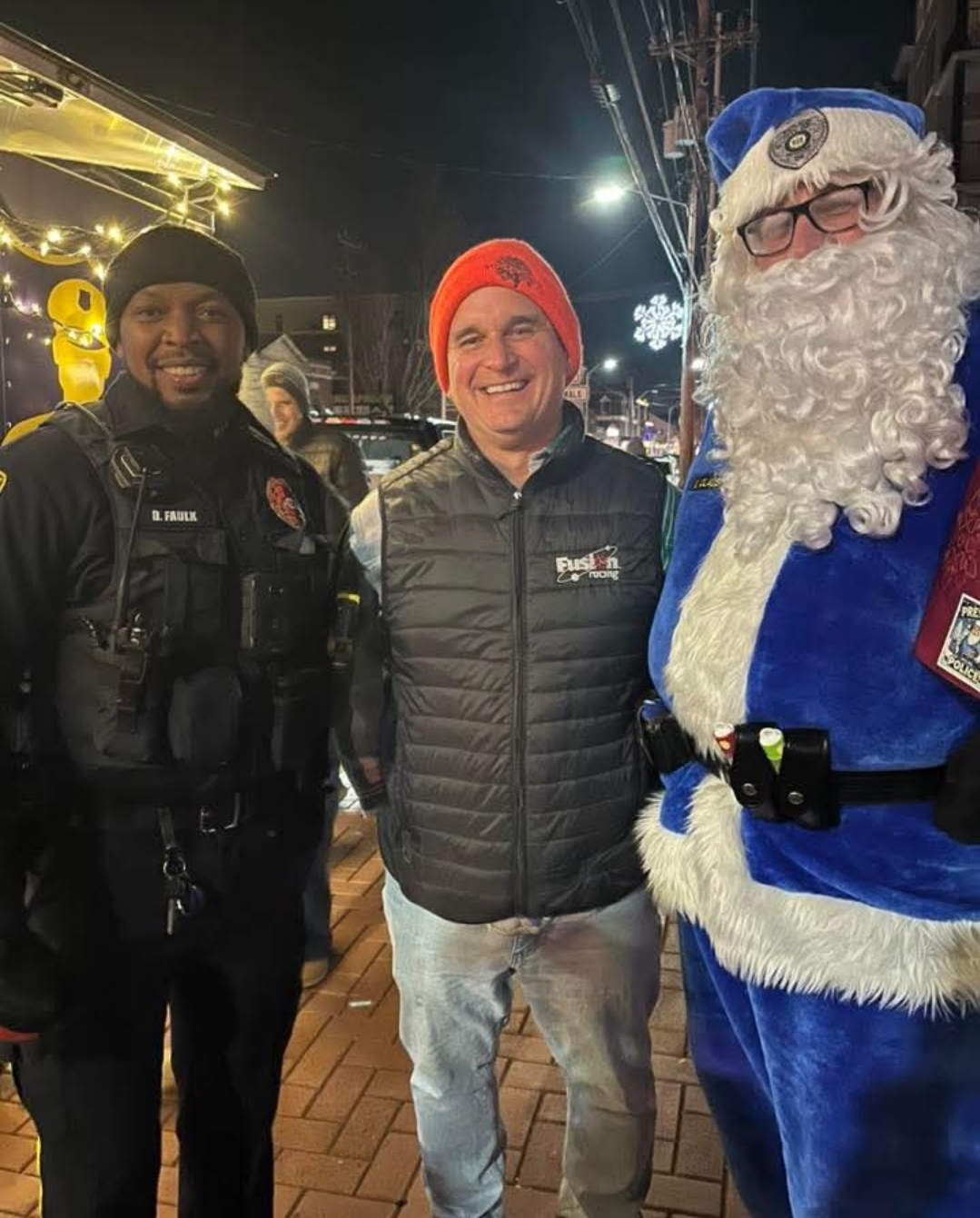 Newark Delaware Police Department Presents With Police